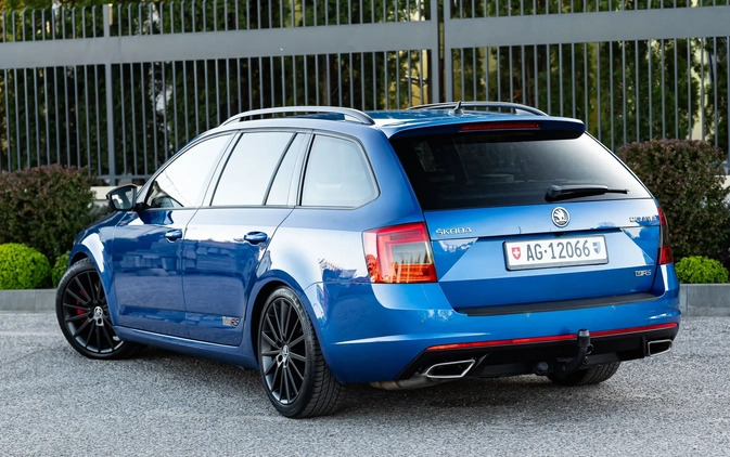Skoda Octavia cena 59900 przebieg: 198000, rok produkcji 2015 z Poddębice małe 781